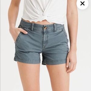 Aeo Grey khaki short 16